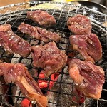 焼肉ホルモン 東治郎 - ハラミ焼き焼き♪