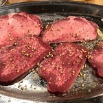 焼肉ホルモン 東治郎 - 塩たん