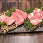 梅田お初天神大人の神戸牛焼肉 - 