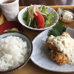 Gohan-ya Tajima Chouju no Sato Restaurant - サラダ、香の物