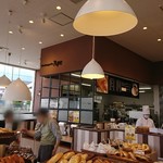 Boulangerie Ape Fuji Mishima Ten - 店内！