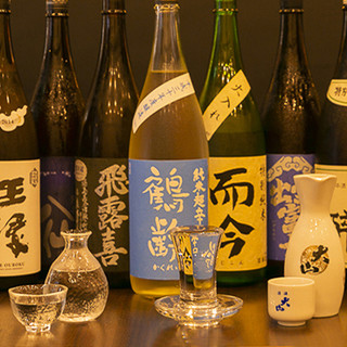 Carefully selected local sake from each region. Enjoy a crisply chilled cup with delicious food.