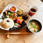 豆こ食堂 やむなし - 料理写真:やさいごはん