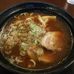 グランスパ かの苑 - 料理写真:醤油ラーメン。