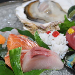 ◇Direct delivery from the fishing port◇Excellent freshness of seafood for both Japanese and Western cuisine.