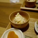 Donabe Meshi Hinata - 