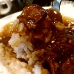 つゆ下 梅の花 - 【2019.7.5(金)】牛たんカレーセット(並盛)972円の牛たんカレー