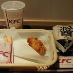 Kentucky Fried Chicken Aiko Ishida Ten - 本日のメニューです。