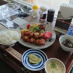 こぶた食堂 - 本日の日替わり  唐揚げ定食