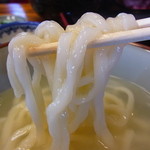 釜揚うどん岩見 - 釜揚げの麺