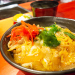 Azuma Mama no Dekitate Kitchen - できたて親子丼 600円