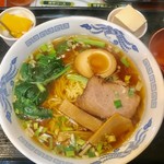 Chinese Shouu - ラーメン税込480円は大盛りも同額です