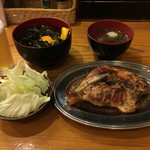 骨付鳥 かさ家 - 骨付鳥と鳥丼