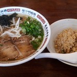 Nakano Ya - しょうゆラーメン・焼めし