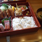 Kaki Bune - カキフライ弁当