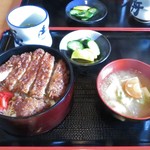 盛柳軒 - ソースカツ丼860円税込