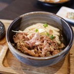 Teuchi Udon Marugame Watanabe - ■肉ぶっかけうどん（冷）450円