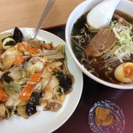 Tenko - セットメニュー 中華飯とラーメン