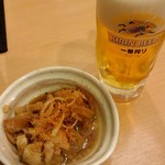 久兵衛屋 - 牛すじ煮込み&生ビール