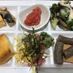 TKP Cafe & Banquet Nippori Ekimae - 朝食ビュッフェ１２００円。ねぎとろが置いてある一帯は勝手丼コーナーで、山形のだし、など８種類の具の準備があり、それらを合わせてとても美味しくいただきました（╹◡╹） 。ねぎとろ大好物です（笑）