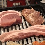 Korean Yakiniku Tonton - 