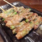 Yakitori Hana Kikukawa Ten - アスパラ巻  180円×2