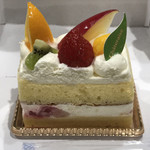 シャトレーゼ - ☆フルーツぎっしりショートケーキ￥270(8%税込…元値￥250）