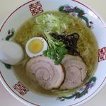 Menya Toyoyoshi - 塩ラーメンのアップ