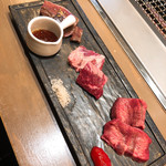 Tenjin Kuroge Ryu Yakiniku Mitsuboshi - 