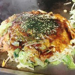 お好み焼信本 - うどん肉玉イカ天トッピング