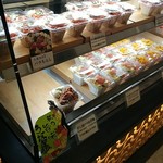 Sushi Ya no Hanare, - 新宿駅の構内（改札内）NEWOMAN