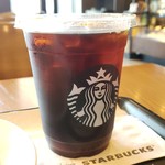 Starbucks Coffee Sapporo Kitano Ten - Gアイスコーヒーブレンド(370円税)です。