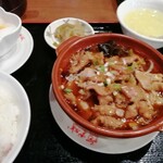 Ali Jo Harumi Toriton Sukuea Ten - 日替わりランチ　780円　「豚肉スライス四川風」