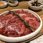 Jukusei Wagyu Yakiniku Aging Beef Tokyo Shinjuku Sanchome Ten - サーロイン大盛り