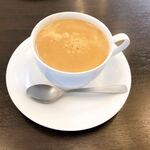 Patisserie TRES CALME - ブレンドコーヒー 360円 