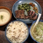 Gyutan Tororo Mugimeshi Nadai Akabei - 