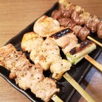 炭火串焼 鶏ジロー - おまかせ串盛り合わせ‼️