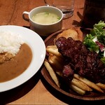 Tokyo Butchers - 肉屋のステーキプレート(950円)、カレーがけ(+50円)