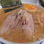 Menya Shokudo Ajito - 味噌ラーメン大盛り、TPチャーシュー。