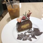 Cafe & Books Bibliotheque Tokyo Yurakucho - 