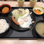 Matsu no Ya Handa Ten - ソーセージエッグ定食400円選べる小鉢はコロッケ。