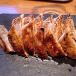 Stand Shan Shoku Osaka Kitashinchi Champagne & Gyoza Bar - 