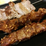 Yakitori & Yaki Ram Umaikeru - 「スパ串三種盛り」370円也＋税。