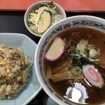 よしだや - ラーメンとのチャーハンセット