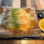 Kaisuishu - インスタフォロワー限定、抹茶ときな粉にプラス黒ごま。メニューにはありません。
                        2100円です。白玉だんご付き。