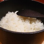 しゃぶかつ かつ喜 - ご飯はおかわり自由でお櫃ででてきます