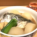 Restaurant Maruhachi - ブリ大根 350yen withぐい吞み