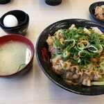 Densetsu no Sutadon Ya Iontaun Inashiro Naganuma Ten - ネギ盛りすた丼