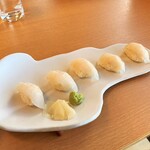 Zekkei Restaurant Uzunooka - ふぐのにぎり鮨。1870円