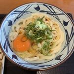 Marugame Seimen Hiruzuoku Tokushige Gardenzu Ten - 釜玉うどん